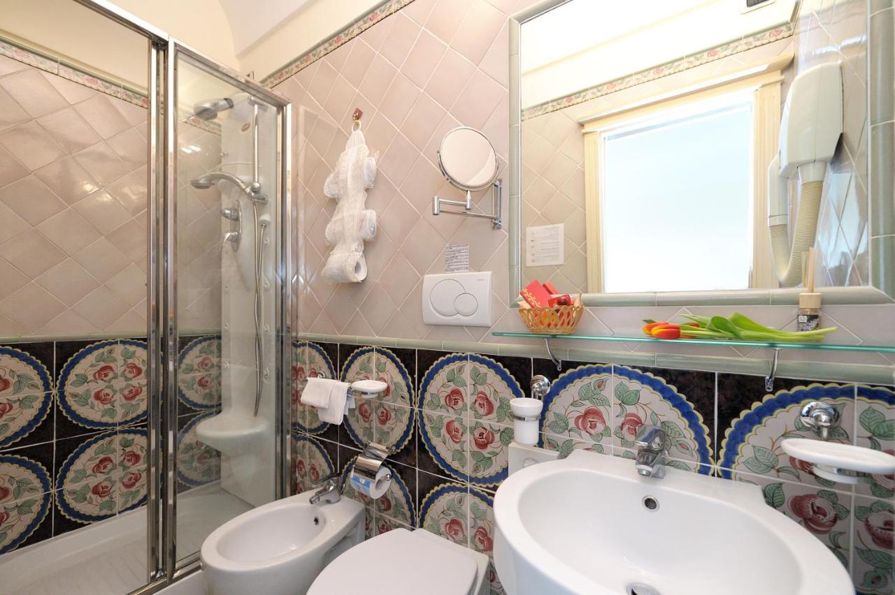 Amalfi Old Square Room & Apartments المظهر الخارجي الصورة
