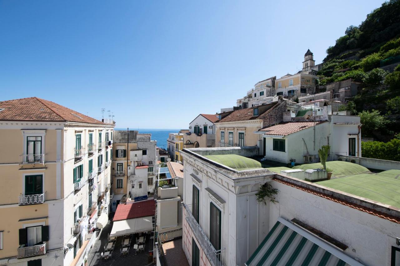 Amalfi Old Square Room & Apartments المظهر الخارجي الصورة