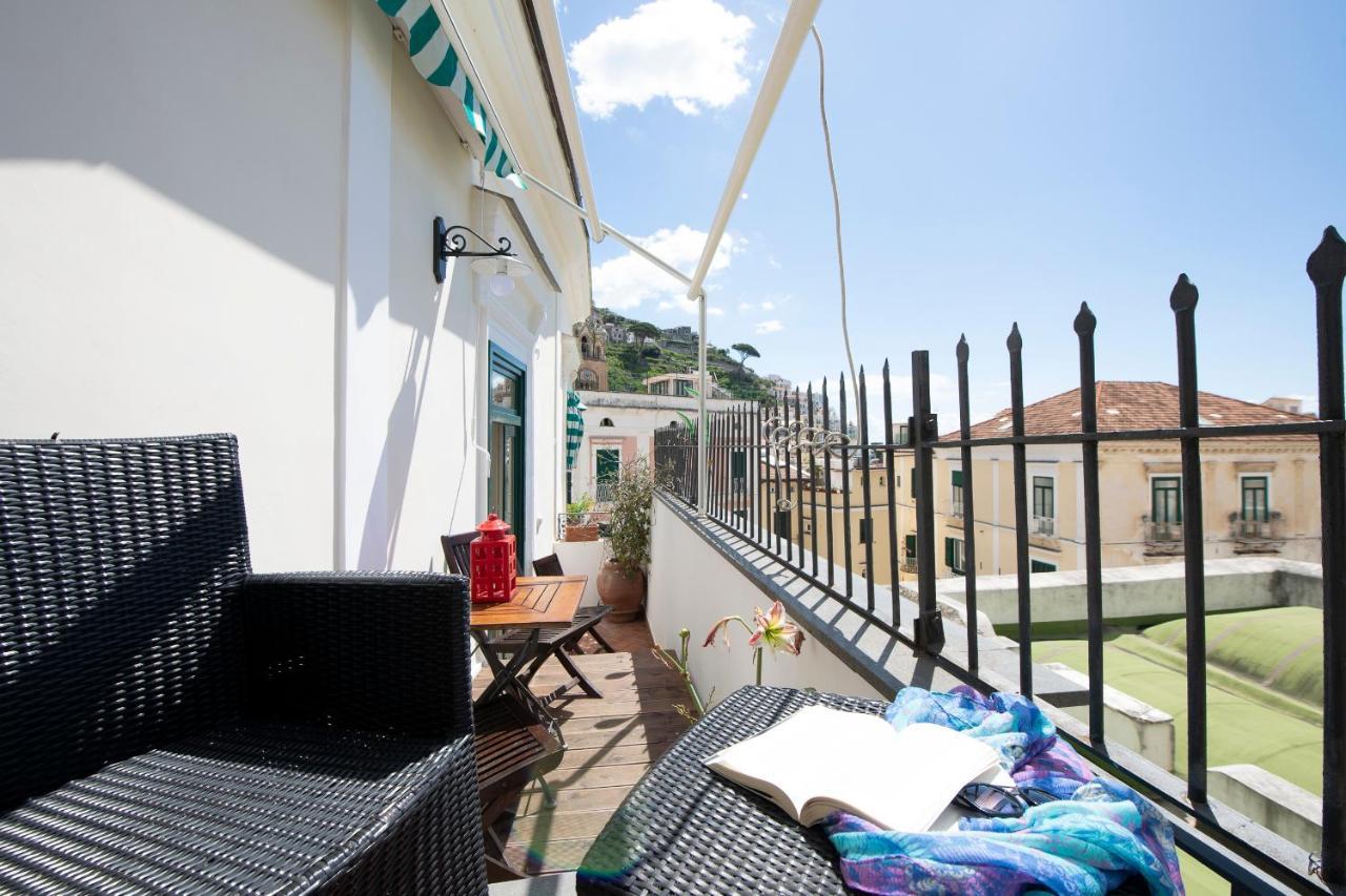 Amalfi Old Square Room & Apartments المظهر الخارجي الصورة